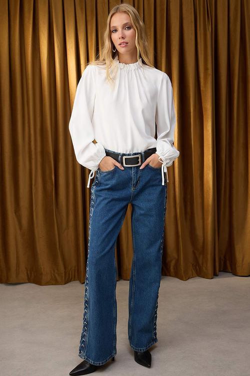 Eyelet Binding Detail High Waist Wide Leg Jeans - Blue