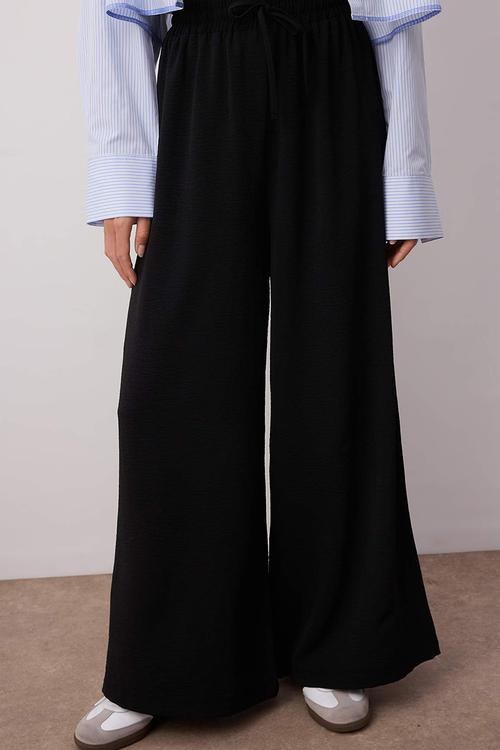 Wide Leg Woven Trousers - Black