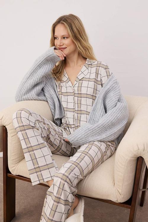 Knitted Pajamas Set - Beige