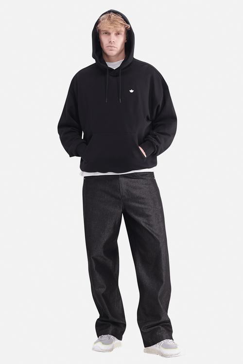 Essential hoodie - Black