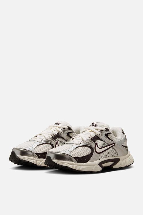 Nike V5 RNR Grade School