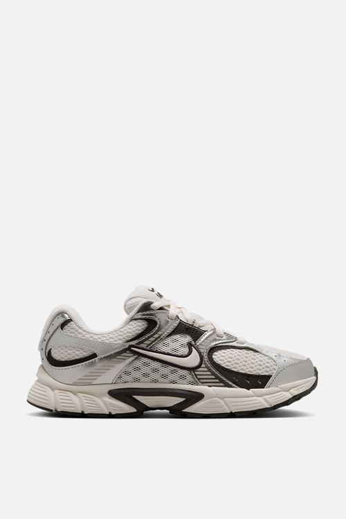 Nike V5 RNR Grade School