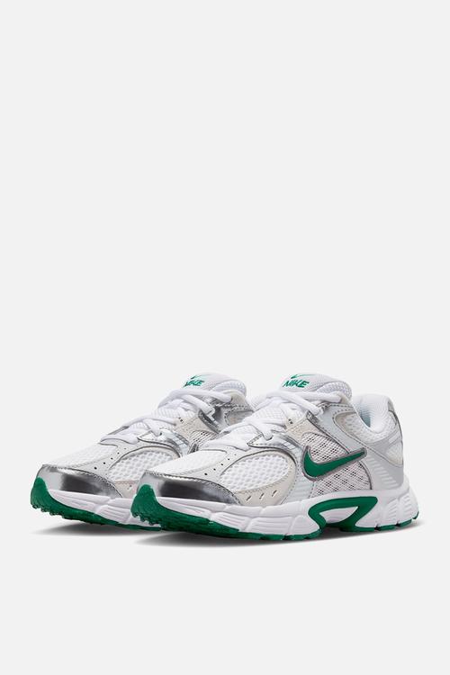 Nike V5 RNR Grade School