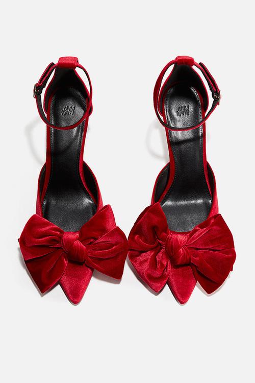 Bow-detail velour court shoes - red
