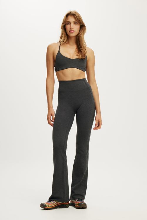 Ultra Soft Scoop V Crop - Dark Grey Marle