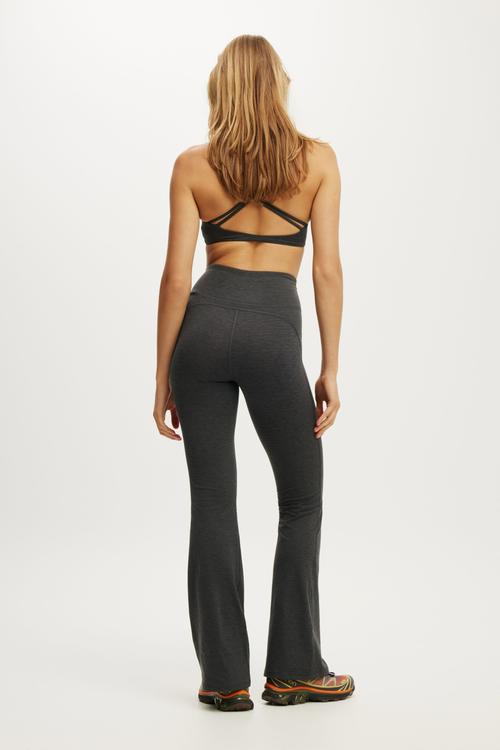 Ultra Soft Scoop V Crop - Dark Grey Marle