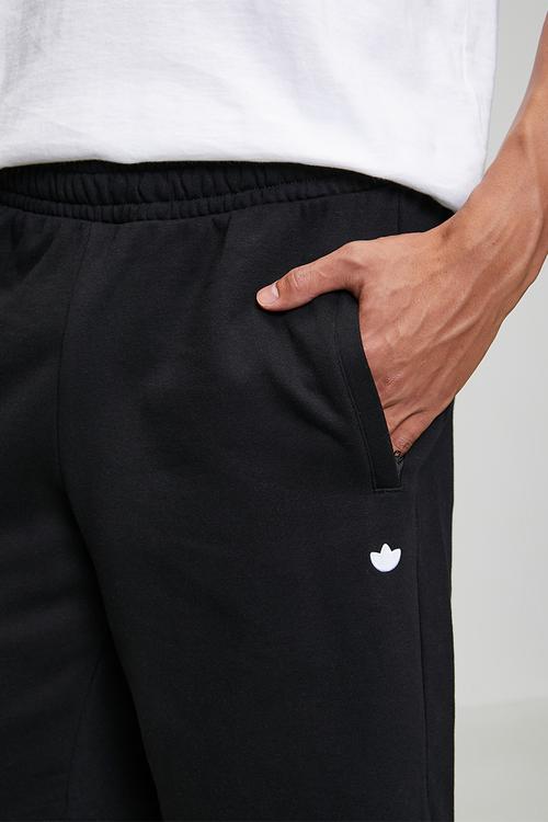 ESS Short  - black