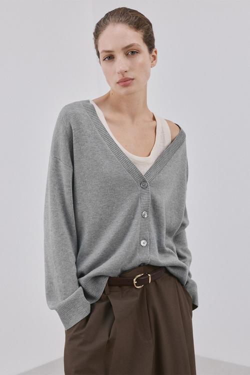Cardigan brunins- medium gray