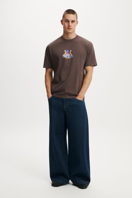 Everyday Fit Graphic T-Shirt - Washed Chocolate / Tone Death
