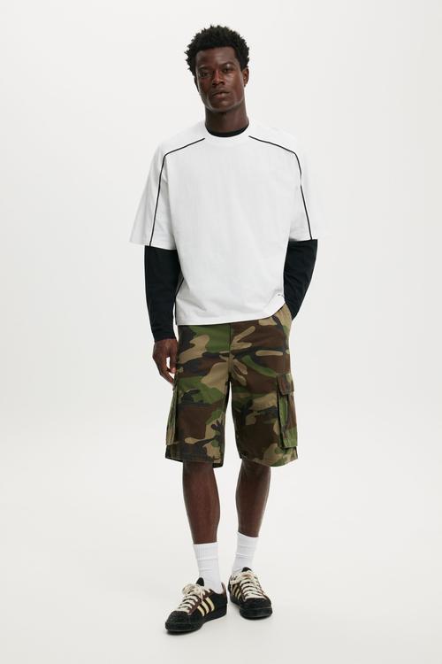 Cropped Fit T-Shirt - White/Black