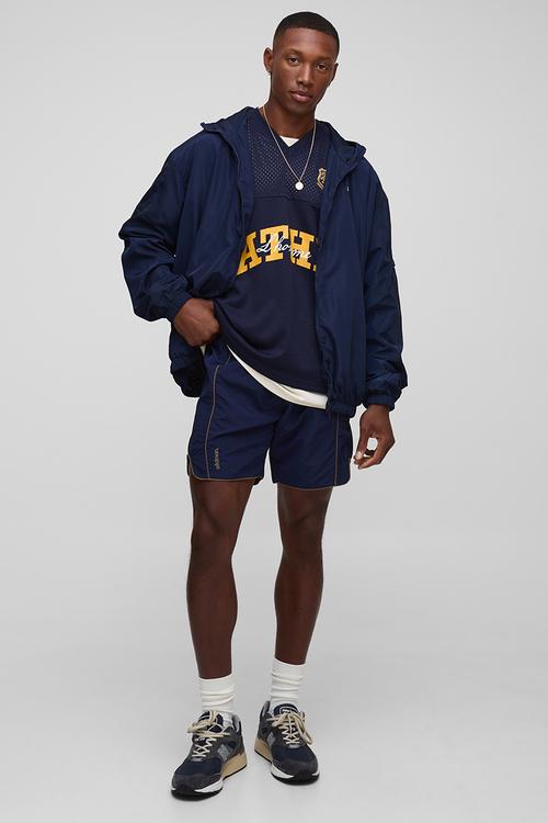 Regular Fit Lightweight Nylon Hooded Windbreaker Jacket - Navy