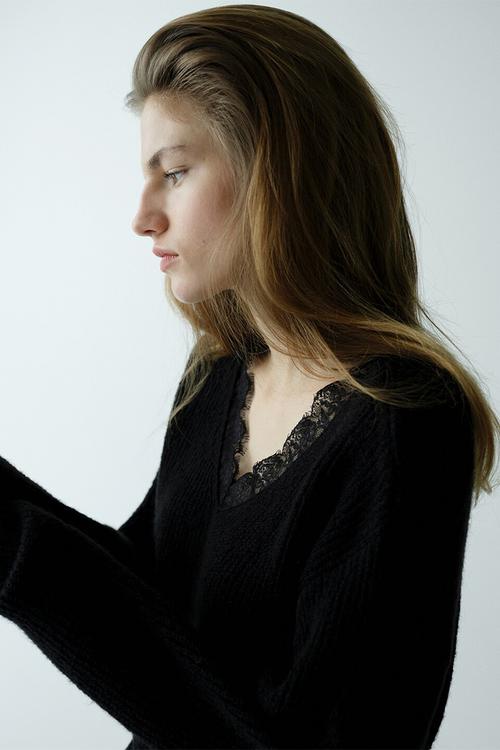 Sweater encarna- black
