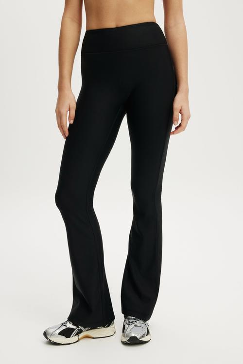 Fleece Lined Active Flare - Black