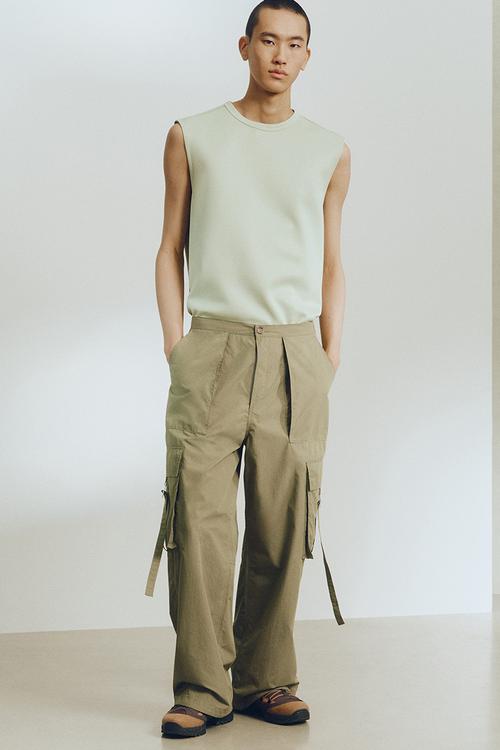 H&M Atelier: Loose fit scuba vest top - light green