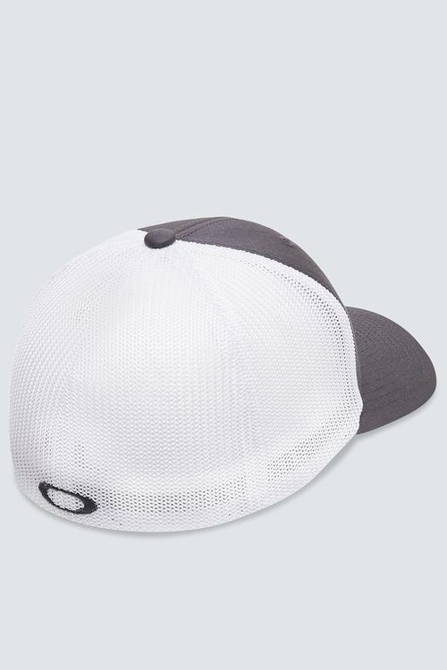 Golf Cresting Trucker - Grey