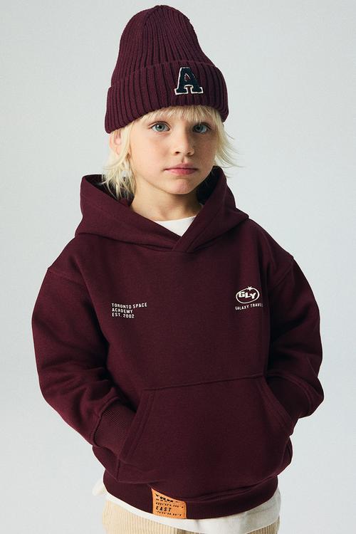 Print-detail hoodie - dark red/galaxy travels 