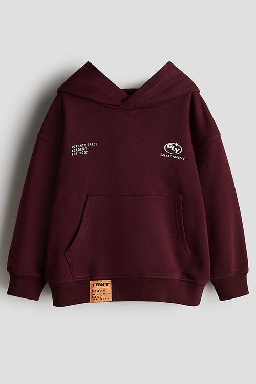 Print-detail hoodie - dark red/galaxy travels 