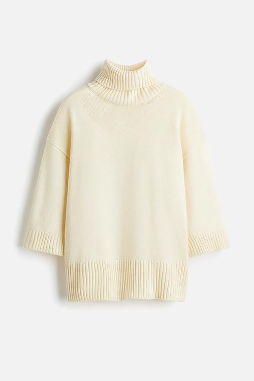 Fine-knit polo-neck jumper - cream
