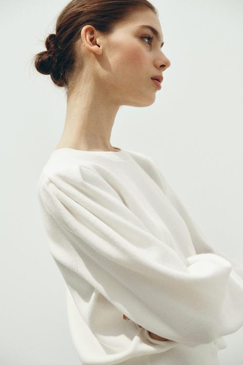 Shoulder-pad top - cream 
