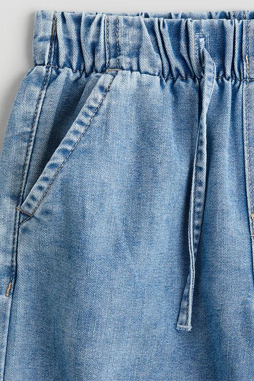 Loose-fit lightweight denim trousers - blue
