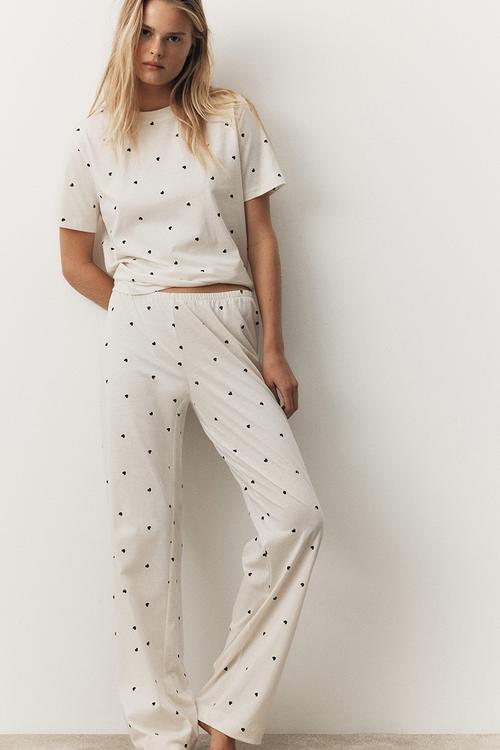 Jersey pyjamas - cream & black hearts