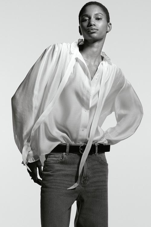 Bow-collar blouse - white