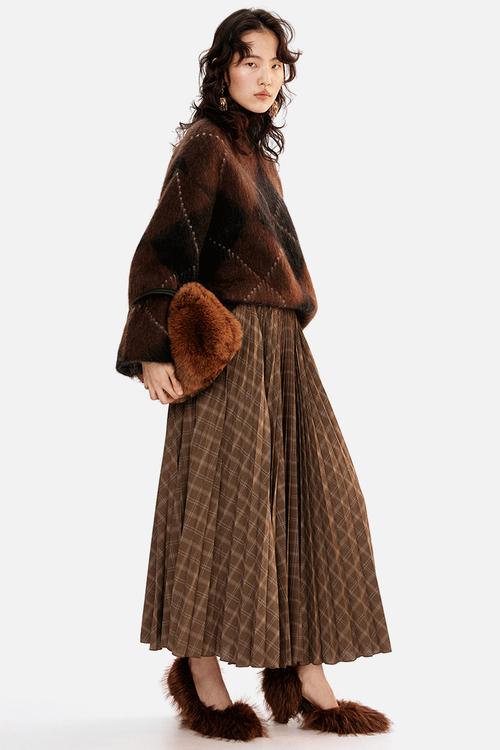 Pleated circular skirt - dark beige checked