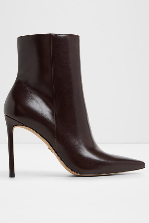 Guava berry boot - dark brown