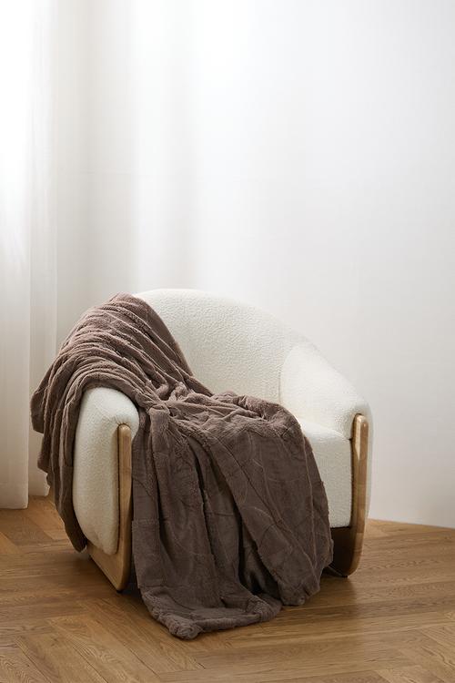Lustra Faux Fur Throw 160cm x 130cm Coffee