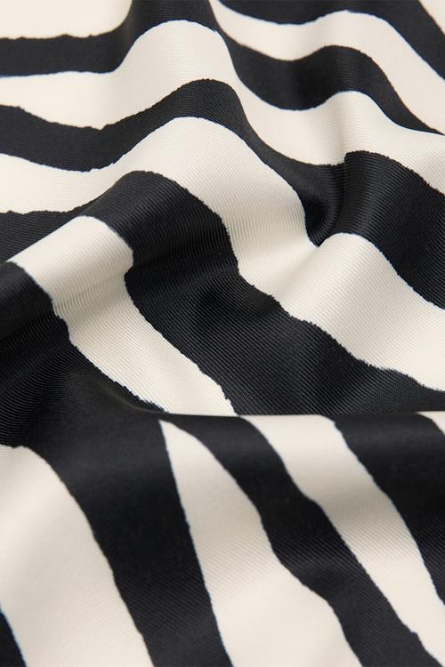Cebrita neckerchief - black