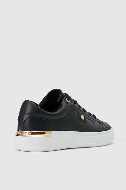 Eleanor 3 flatform sneaker in black