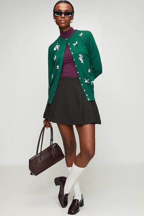 Lightweight Cardigan with Embroidered Flower - Green