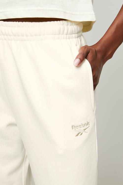 Lawn Club Jogger Pants - Chalk
