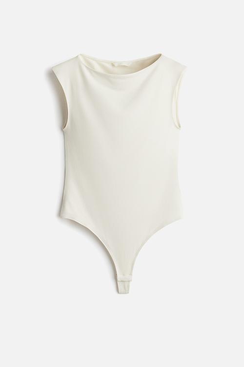 Boat-neck thong body - white