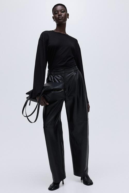 Long-sleeved top - black