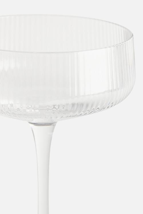 Fluted coupe - transparent