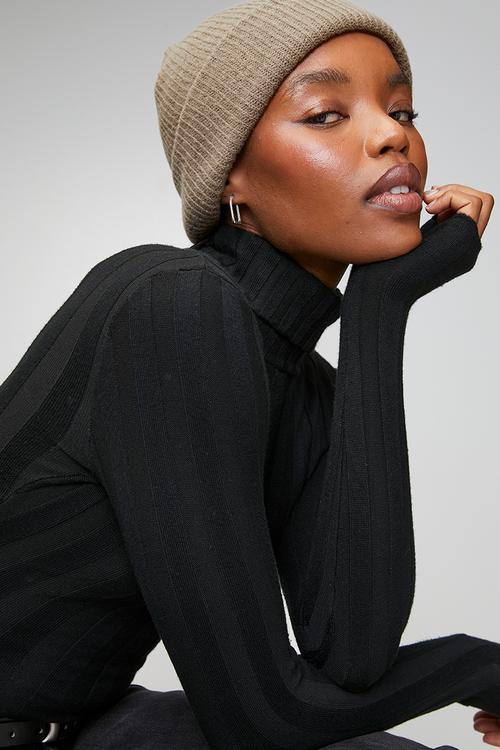 Cadence Ribbed Turn Up Beanie - Brown