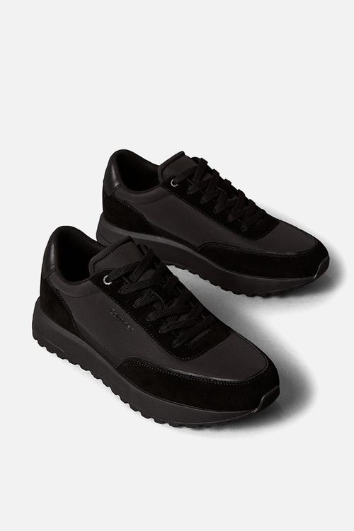 Low Top Lace Up - Triple Black