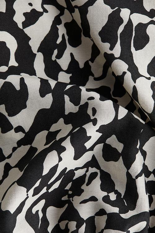 Balloon-sleeved blouse - white/black patterned