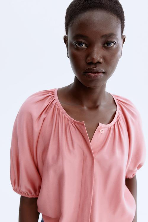 Balloon-sleeved blouse - pink