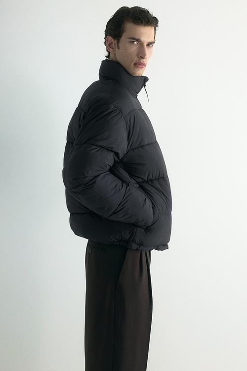 Water-repellent puffer jacket - black