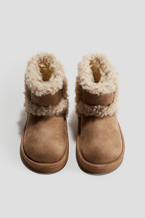 Warm-lined boots - beige