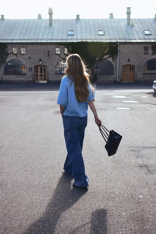 Short-sleeved jumper - light blue
