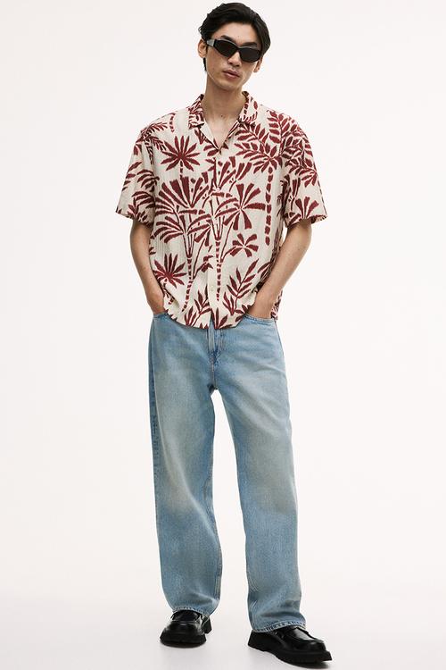 Regular fit textured resort shirt - white/red floral