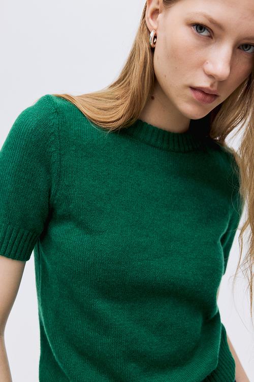 Short-sleeved jumper - green