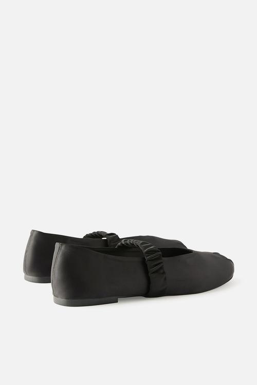 Brooklyn Mary Jane Ballet - black.