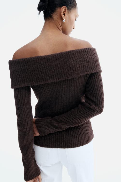 Rib-knit off-the-shoulder top - dark brown