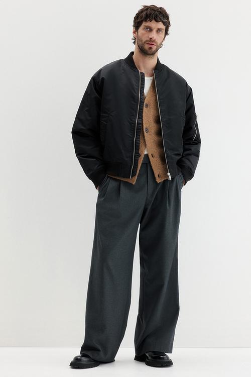 Nylon bomber jacket - black