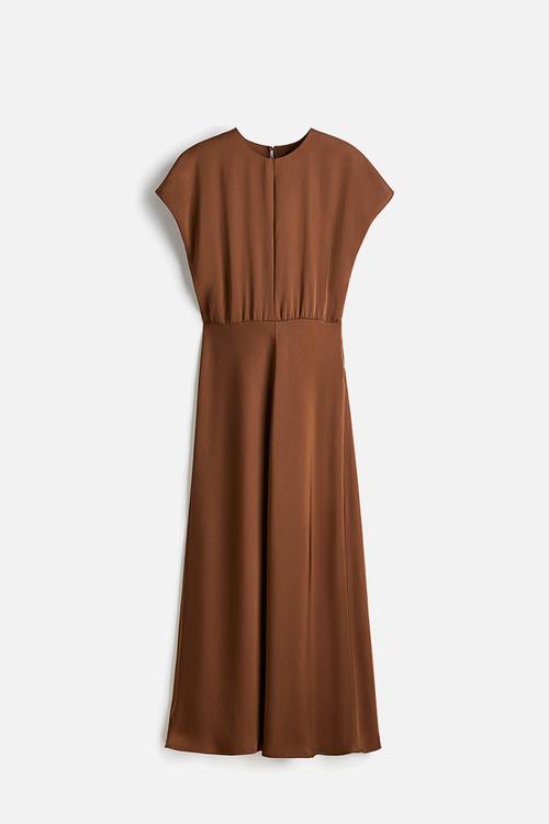 Cap-sleeved satin dress - brown