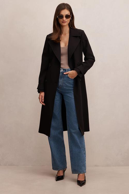 Lilah Trench Coat In Black